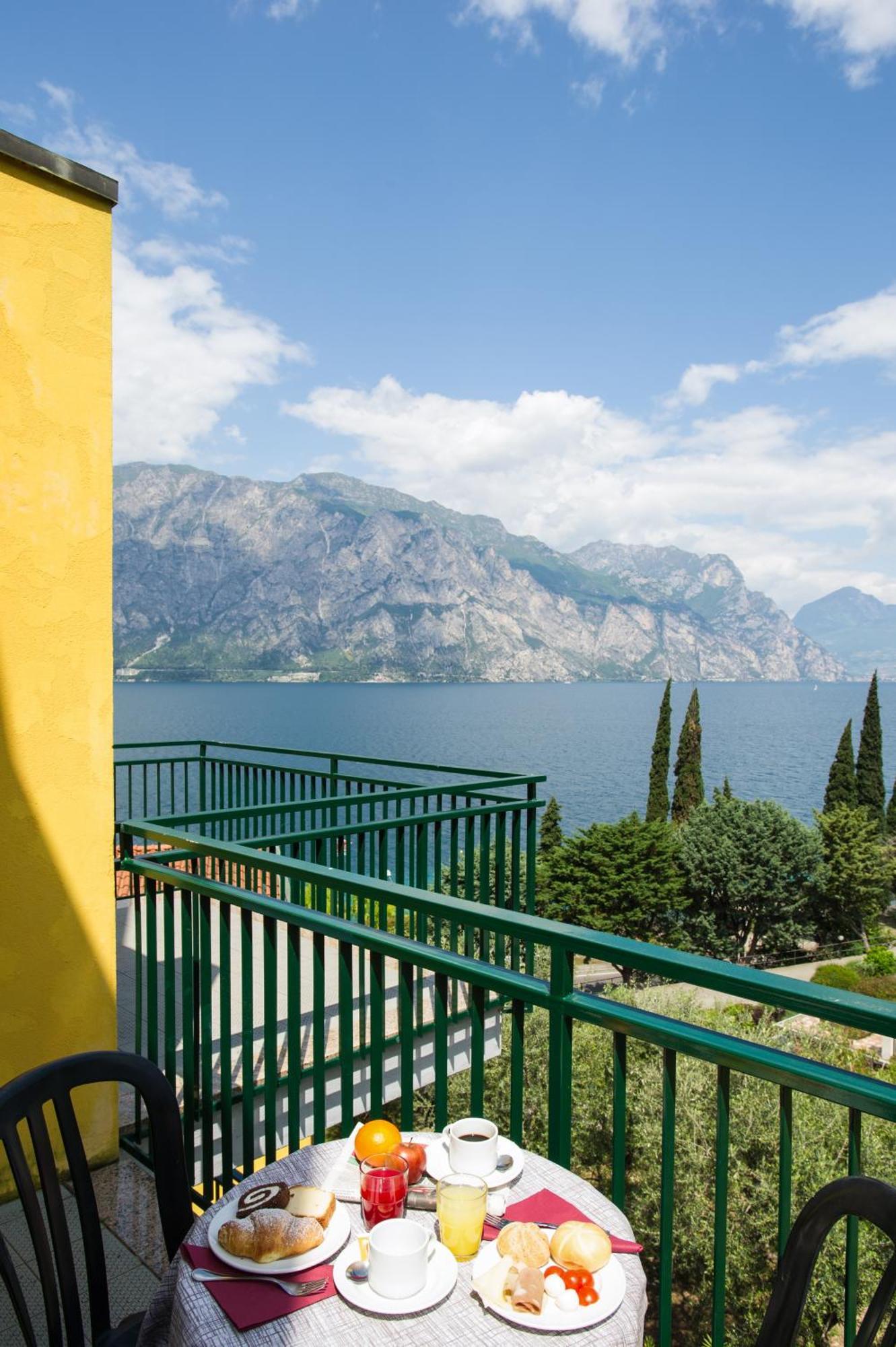 Hotel Sole Malcesine Exterior photo